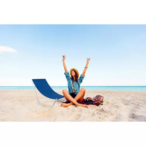 Sammenleggbar, bærbar solstol med praktisk bærebagske – perfekt for strand, camping og hage