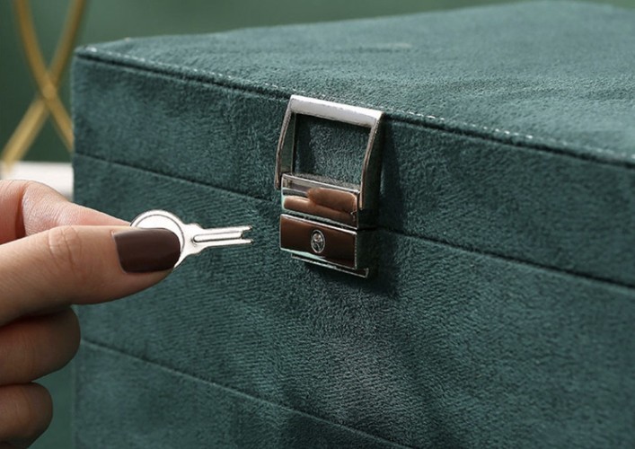 Grønn smykkeskrin – 24,5 × 18 × 11,5 cm