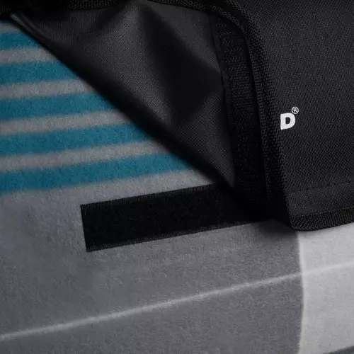 Piknikpledd 200 × 220 cm – mykt, praktisk og romslig teppe for utendørs bruk