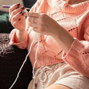 113-delt heklesett – komplett kit med garn, heklenåler og tilbehør i XXL-veske