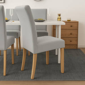 6-pakning lysegrå stoltrekk i fløyel – elastiske og passer de fleste stoler