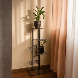 Stilrent plante­stativ i metall med 6 hyller – 41 × 22 × 106 cm, svart