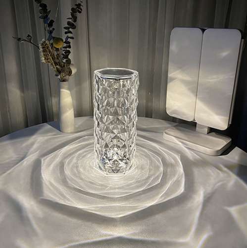 LED bordlampe i vasdesign – USB-drevet med projektoreffekt