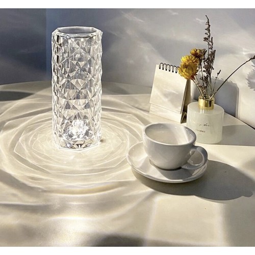 LED bordlampe i vasdesign – USB-drevet med projektoreffekt