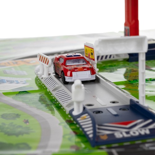 Lekegarasje med 4 nivåer – heis, lys & lyd inkl. biler og helikopter