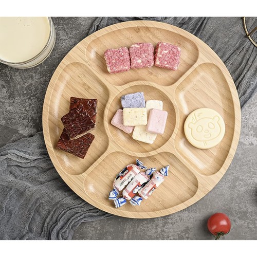 Serveringsbrett i bambus for ost, snacks, spekemat og forretter