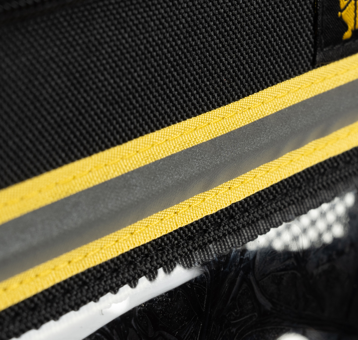 Ryggsekk for katt & hund – ventilert modell med lommer, gjennomsiktig front, 35×41,5×28 cm (maks 7 kg), svart