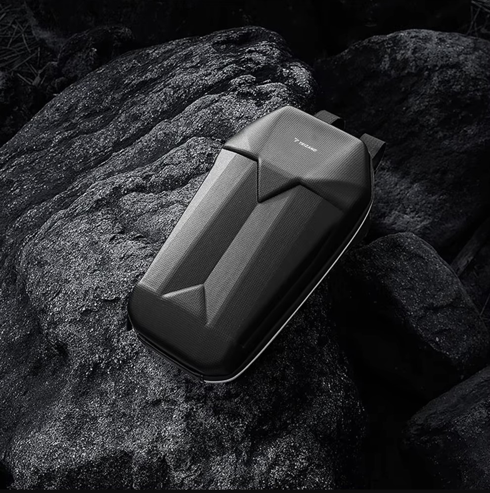 Snøscooterveske 5L – vanntett hard styreveske med borrelås, svart