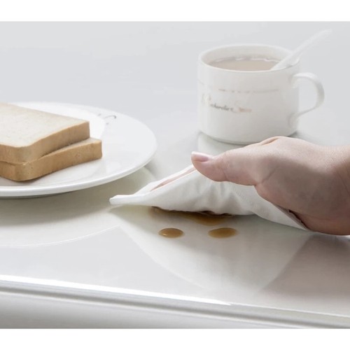 Transparent beskyttelsesmatte for bord – 120 × 60 cm