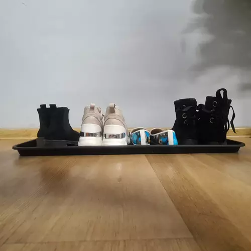 Skotørkematte i gummi – høy kant og multifunksjonell, svart