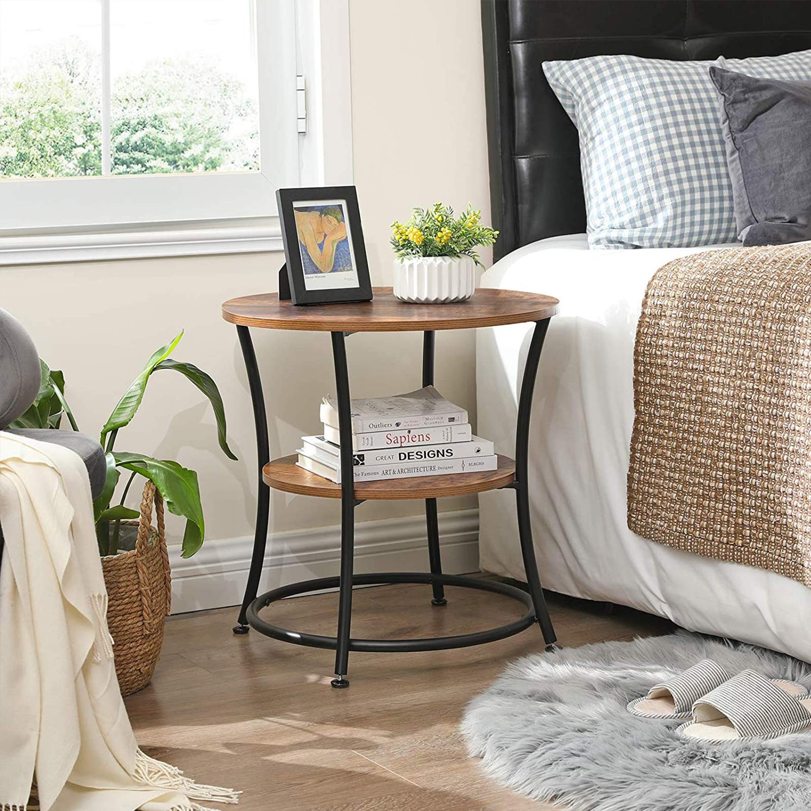 Rundt sidebord 55 × 55 cm – vintage brun og svart, industriell stil