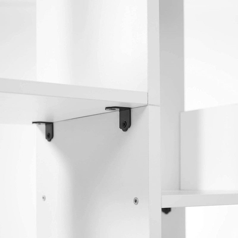 Hvit bokhylle med 13 rom i tredesign 86 × 25 × 140 cm