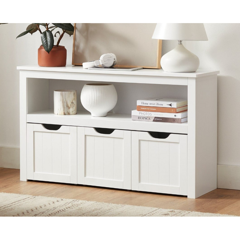 Sidebord i retrostil med 3 store skuffer og et praktisk åpent rom